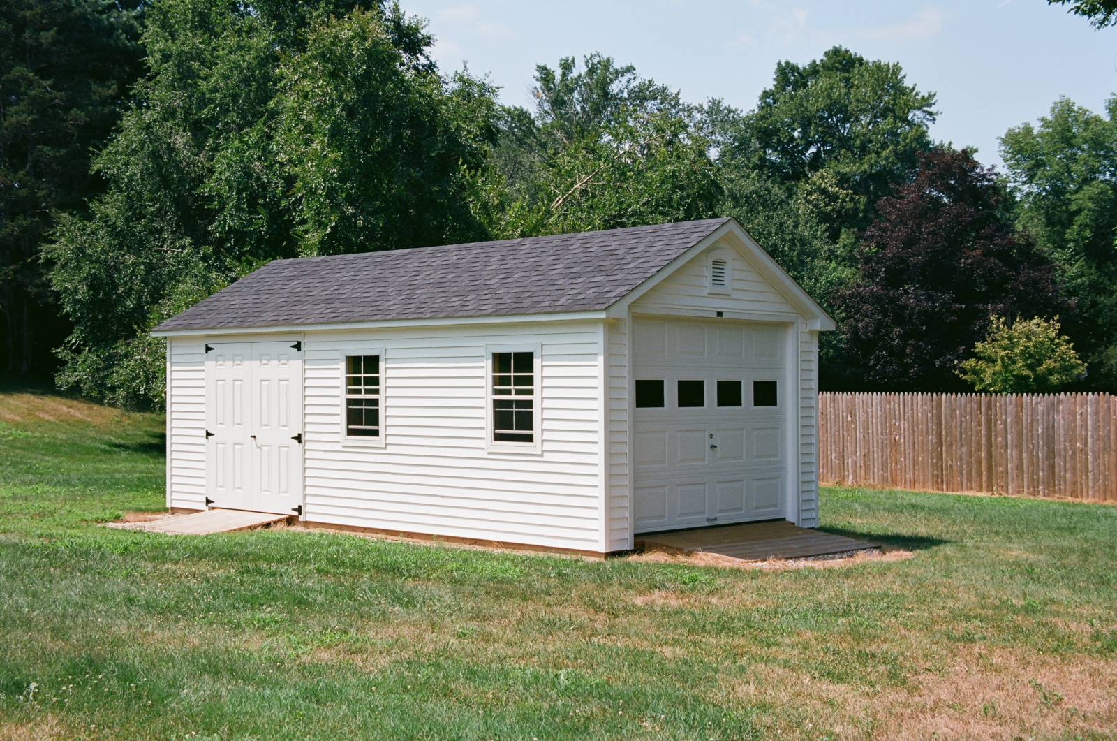 12' x 24' Traditional Cape Garage Shown with Options